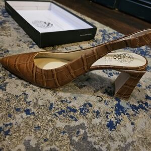 NWT Faux Brown Aninal Skin Slide Heals - Size 9